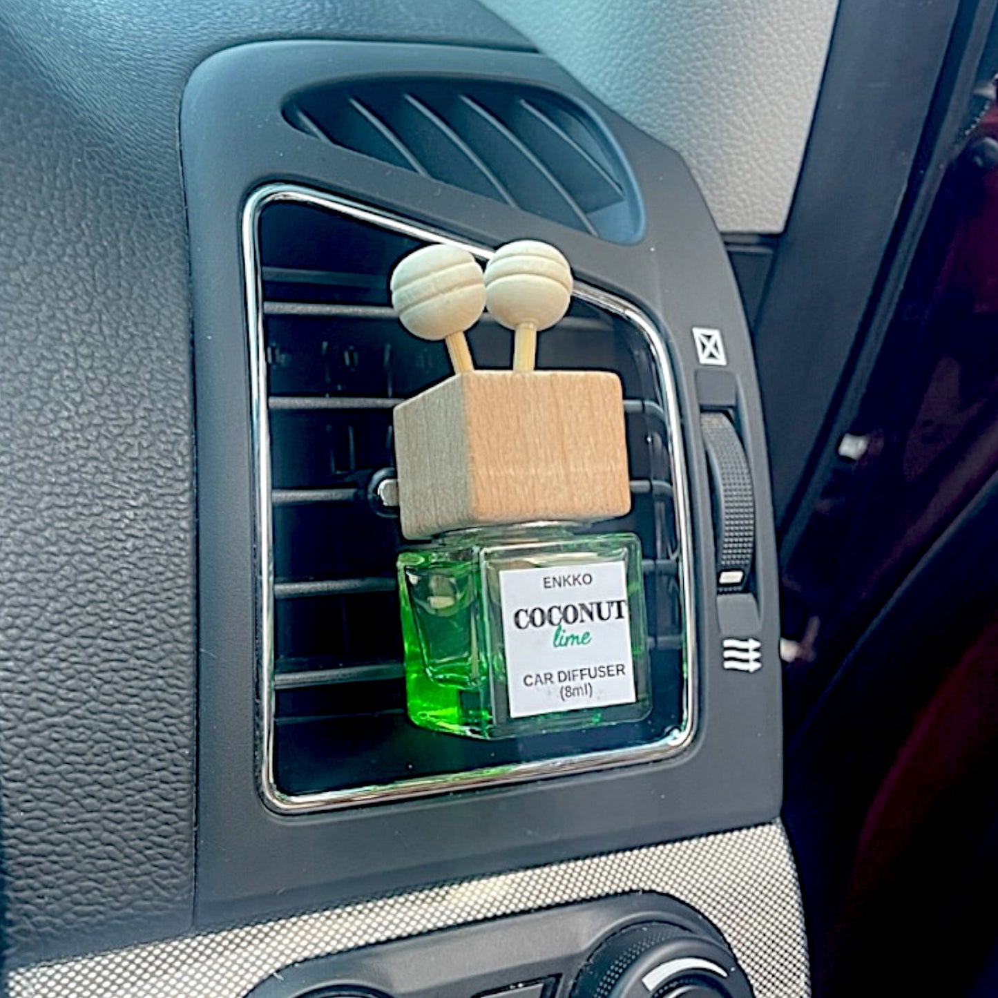 Coconut Lime Car Diffuser - Glass Reed Bottle