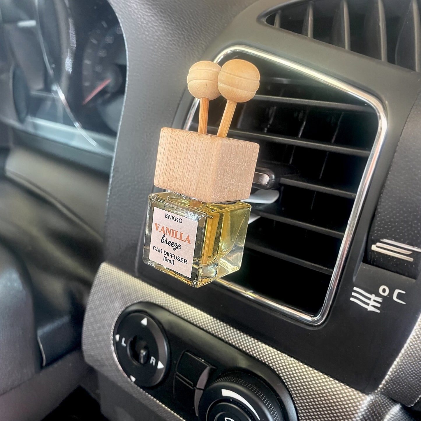 Vanilla Breeze Car Diffuser - Glass Reed Bottle